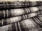 Pure laine vierge mesure 7,50 x 1,80 m - Textile - 750 cm -