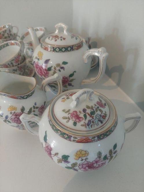Petrus Regout - Service à thé (60) - Porcelaine à la cendre, Antiek en Kunst, Antiek | Meubels | Tafels