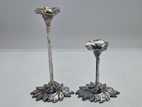 Kaarsenhouder Decor bloem (2) - Gegoten brons/messing, Antiek en Kunst, Curiosa en Brocante