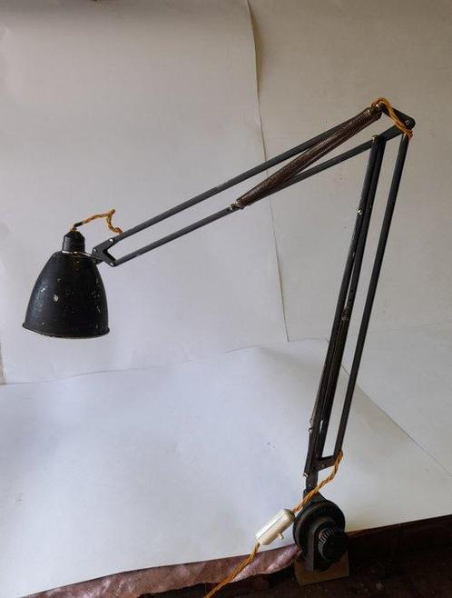 Desk Lamp The Anglepoise. Herbert Terry & Bons - Lampe de, Antiek en Kunst, Antiek | Wandborden en Tegels