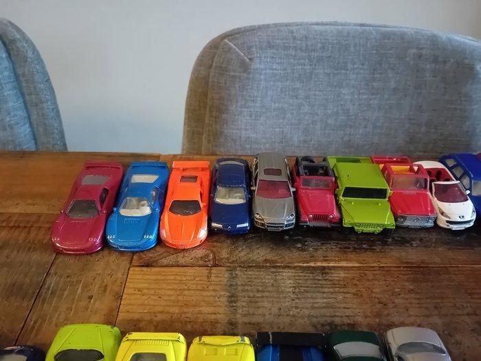 Siku, Matchbox - Modelauto (137), Hobby en Vrije tijd, Modelauto's | 1:5 tot 1:12