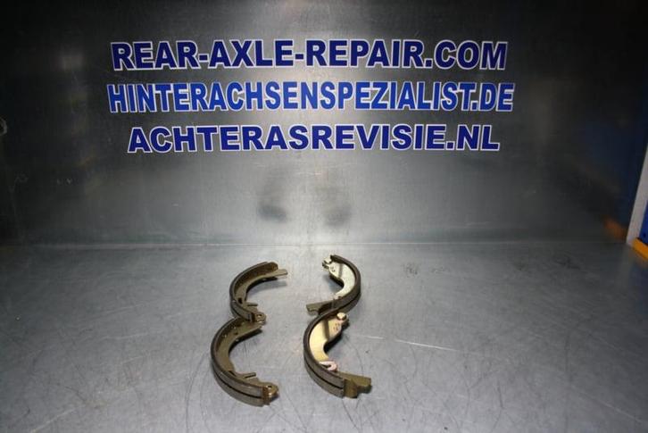 Remschoenen (smal)  Opel Ascona B, Kadett B, Kadett C, Ma..., Auto-onderdelen, Remmen en Aandrijving, Nieuw, Opel, Verzenden