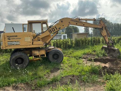 Online veiling - 1979 Liebherr A901 Banden graafmachine, Zakelijke goederen, Machines en Bouw | Kranen en Graafmachines, Ophalen