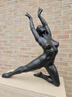 Bronzen kunstbeelden Desmarets, Lothar, Duriez Irénée enz..., Ophalen