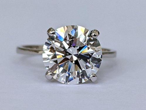 Zonder Minimumprijs - Ring - 18 karaat Witgoud -  5.06ct., Handtassen en Accessoires, Ringen