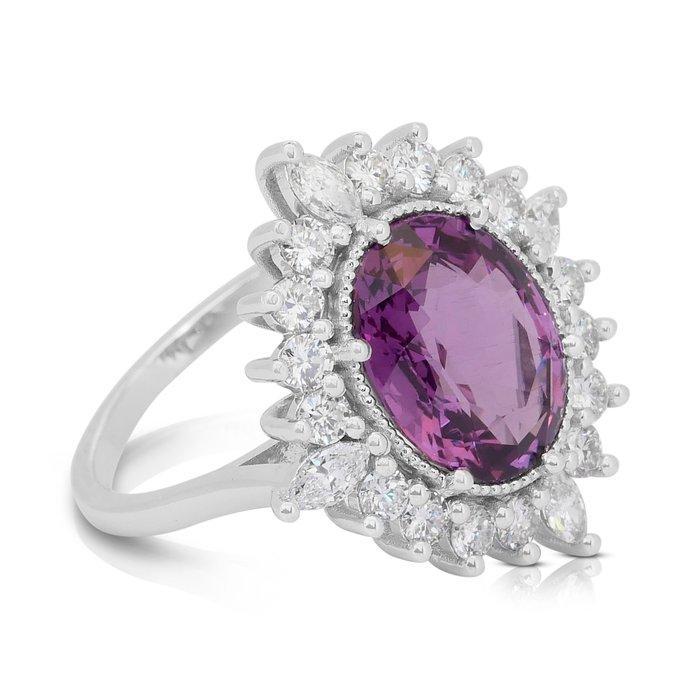 Ring - 18 karaat Witgoud - 6.49ct. tw. Granaat - Diamant, Handtassen en Accessoires, Ringen