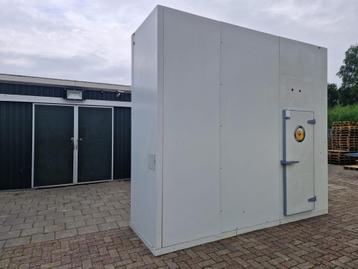 Koelcel 346 x 106 x 317 cm