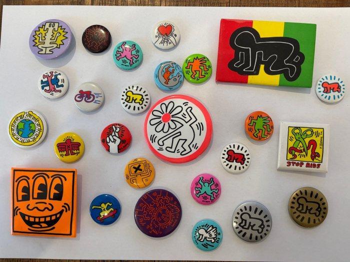 Keith Haring (1958-1990) - Pin badge Original Keith Haring, Antiek en Kunst, Kunst | Designobjecten
