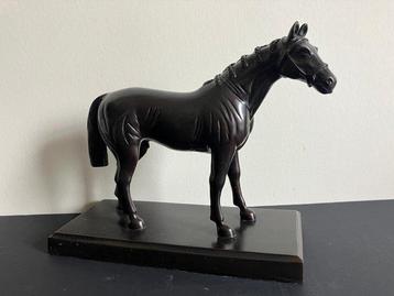 G&C Interiors - Figuur - Engelse stijl paard - Brons