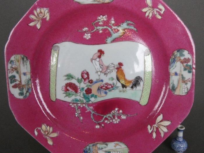 Qing Dynasty (1644-1911) - Ruby Ground Plate - Bord - Two, Antiek en Kunst, Antiek | Overige Antiek