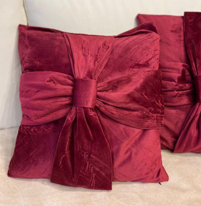 Elegante kussens van bordeauxrood fluweel - cadeauverpakking, Diversen, Kerst