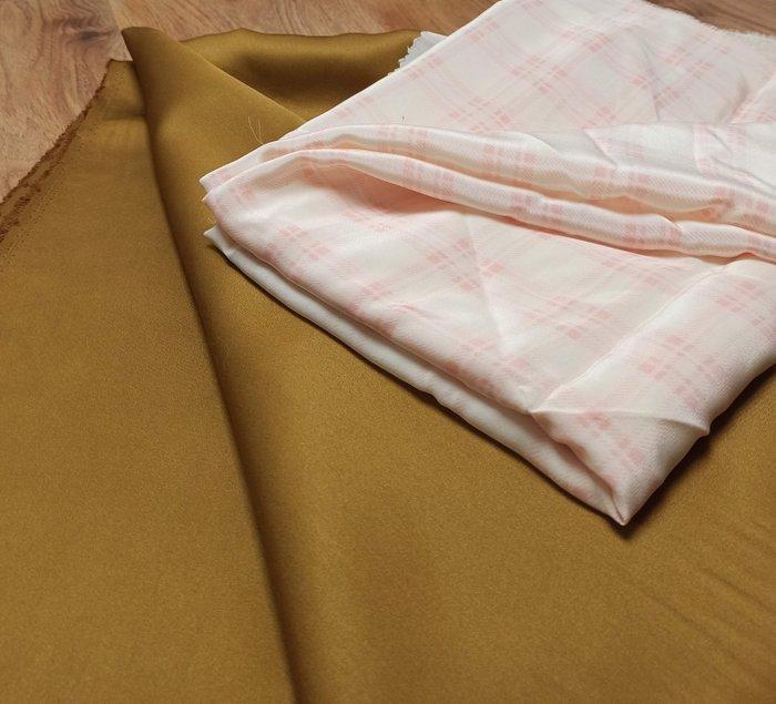 B79 - 550 x 140 cm - Due fantastici tessuti in 100% Pura, Antiek en Kunst, Antiek | Tapijten, Tafelkleden en Textiel