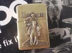 Zippo - Zippo 1989 solid brass marlboro cowboy emblem - Sans, Verzamelen, Rookartikelen, Aanstekers en Luciferdoosjes, Nieuw