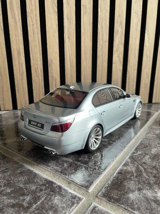 1:18 - Modelauto - BMW M5 (E60), Hobby en Vrije tijd, Modelauto's | 1:5 tot 1:12