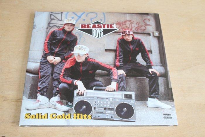 Beastie Boys - Solid Gold Hits + Guitar Pick + Backstage, Cd's en Dvd's, Vinyl Singles