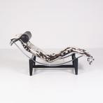 Alivar - Charlotte Perriand, Le Corbusier, Pierre Jeanneret