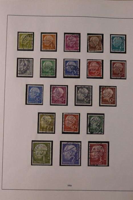 Wereld 1920/2002 - Set van 3 voorgedrukte albums, 2 ordners,, Postzegels en Munten, Postzegels | Amerika