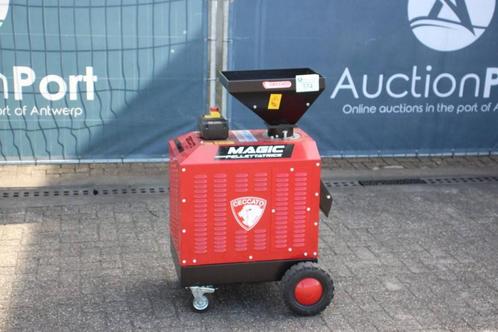 Veiling: Pelletmolen Ceccato Pelle 7.5 2022 Nieuw, Auto-onderdelen, Accu's en Toebehoren, Ophalen