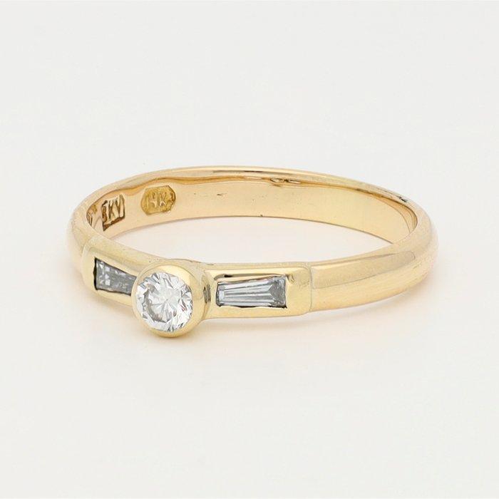 Bague - 14 carats Or jaune Diamant (Naturelle) - Diamant, Handtassen en Accessoires, Ringen