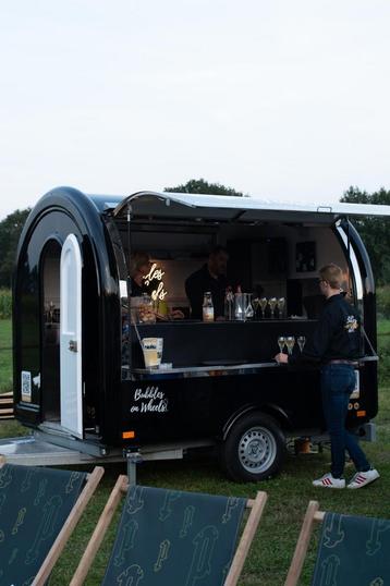 Foodtruck / Dranktrailer voor al uw champagne evenementen, Cateraar