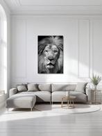 Viktoria Farkas - Majesty in Monochrome