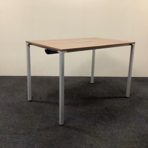 Tweedehands steelcase Sta-tafel vv elektra, (bxd) 160x100, Articles professionnels, Aménagement de Bureau & Magasin | Mobilier de bureau & Aménagement