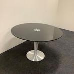 Design ronde glazen tafel doorsnede 120 cm, gehard zwart, Huis en Inrichting, Gebruikt