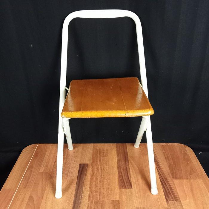 Fiam - Klapstoel - Beuken - Stevig en elegant, Antiek en Kunst, Kunst | Designobjecten