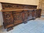 Antieke dressoir met gesculpteerd jachttafereel, Ophalen, Nieuw