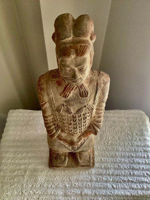 Terracottaleger - Beeld, Krijger - 49 cm - Aardewerk, Antiek en Kunst, Antiek | Glaswerk en Kristal