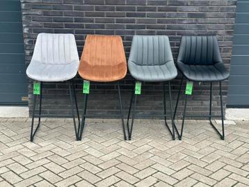 Lina® Vegas - Velvet Eetkamerstoelen - Set van 2 - €120, Huis en Inrichting, Stoelen, Overige kleuren, Verzenden, Stof, Nieuw