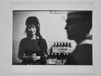 Sergio Larrain - Café de marins à Valparaiso, Chili, 1963