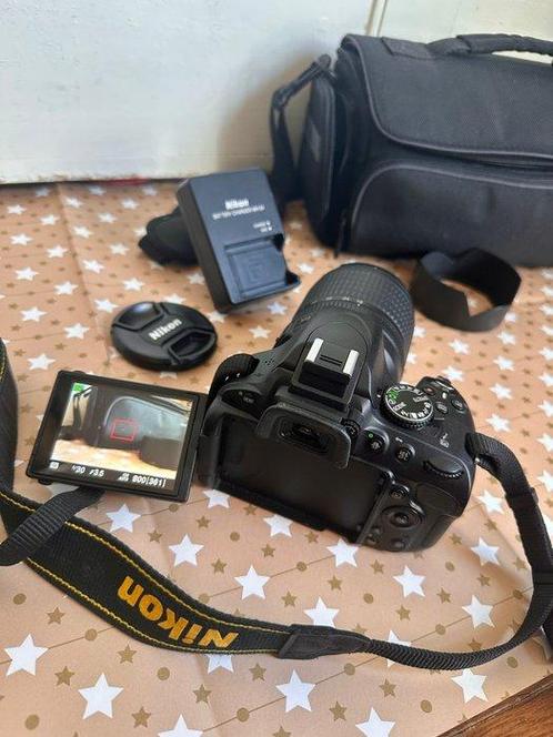 Nikon D5100 + AF-S 18-105 VR Digitale reflex camera (DSLR), Audio, Tv en Foto, Fotocamera's Digitaal