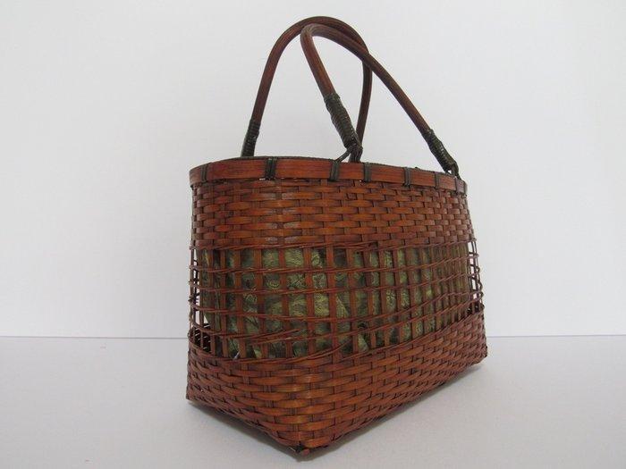 Mand - Hout - Met de hand gemaakte bamboe geweven tas, Antiek en Kunst, Antiek | Overige Antiek