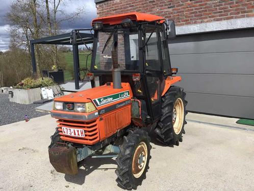 Kubota L1 24 4WD Landbouw Tractor, Zakelijke goederen, Landbouw | Tractoren
