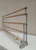 Art-deco Bauhaus Hat coat rack railway luggage train, Antiquités & Art