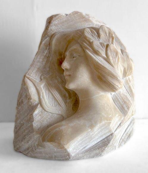 PH. LEROIT - sculptuur, Musa de la música - 21 cm - Albast -, Antiek en Kunst, Kunst | Designobjecten