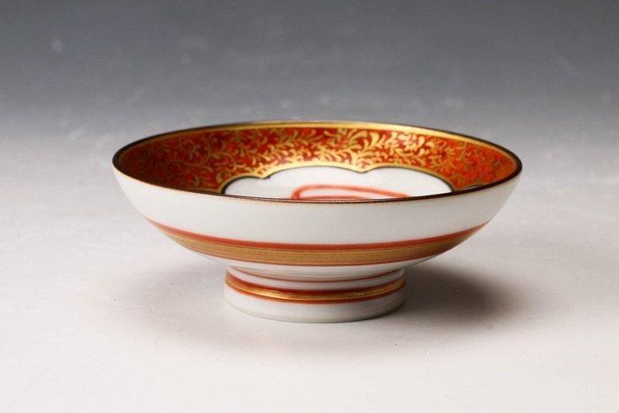 Kutani Ware decoratieve plaat — Waar geluk woont in goud en, Antiek en Kunst, Antiek | Overige Antiek