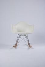 Vitra - Charles & Ray Eames - Fauteuil - RAR - Plastique,, Antiquités & Art
