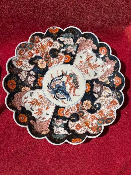 Belle grande assiette antique ornée (dragons, oiseaux,, Antiek en Kunst, Antiek | Overige Antiek