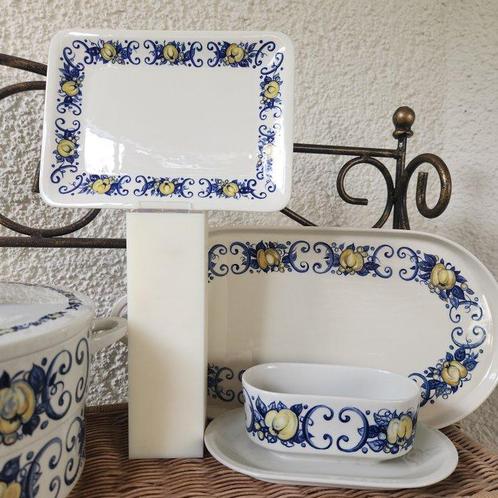 Villeroy & Boch - Christine Reuter - Service de table (42) -, Antiek en Kunst, Antiek | Meubels | Tafels