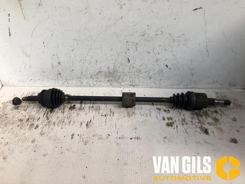 Aandrijfas rechts-voor Opel Agila O136748, Auto-onderdelen, Motor en Toebehoren