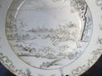 Bord en porcelaine grisaille chinoise avec un motif de, Antiek en Kunst