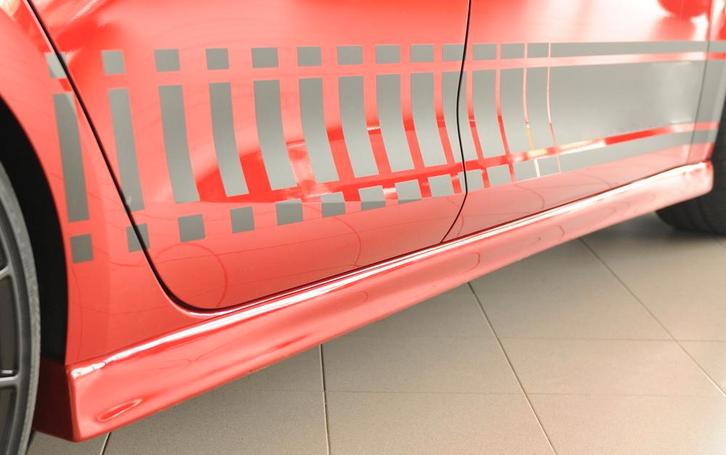 Side skirt | Seat | Leon 2020- 5d hat. / Leon Sportstourer 2, Auto-onderdelen, Carrosserie, Nieuw, Seat, Verzenden