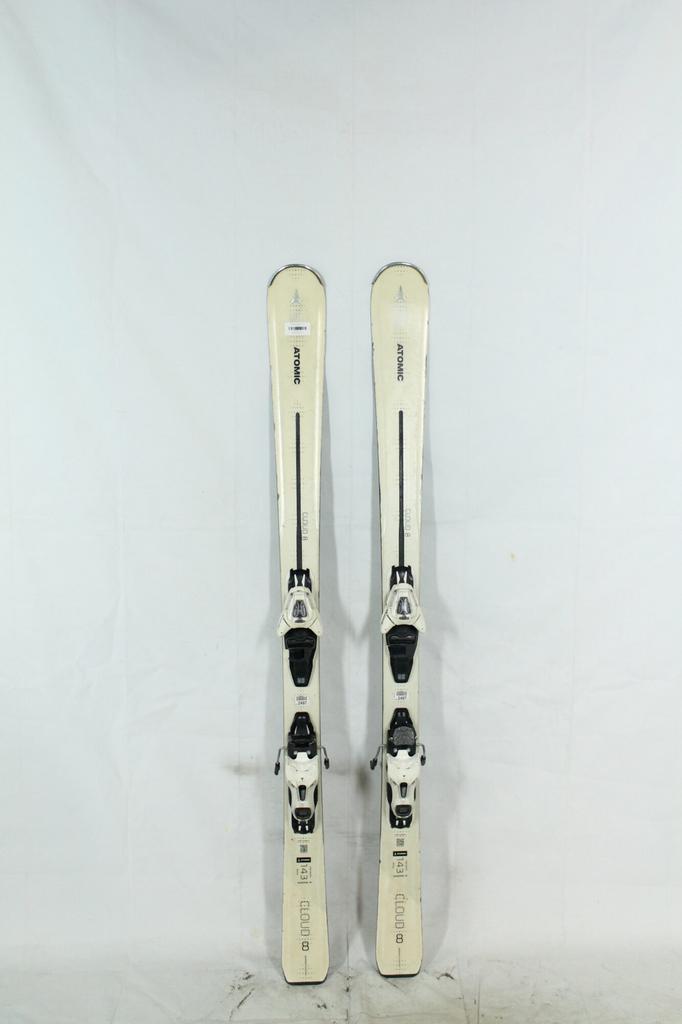 Refurbished - Ski - Atomic Cloud 8 - 143, Sport en Fitness, Skiën en Langlaufen, Ski, 140 tot 160 cm, Gebruikt, Atomic, Ski's