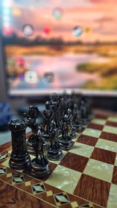 Helena Wood Art - Schaaktafel - 2619 - Zink, Palissander,, Antiquités & Art, Antiquités | Jouets