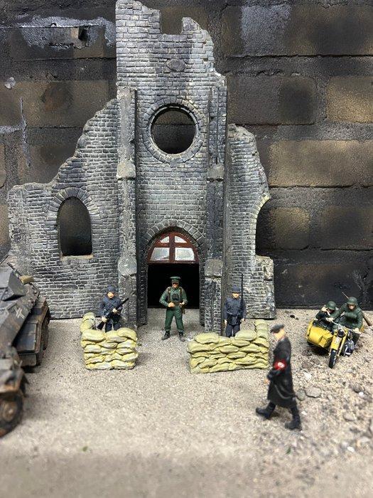 1:35 - Model militair voertuig (11) - Sd.Kfz. 231/232, Kinderen en Baby's, Speelgoed | Overig