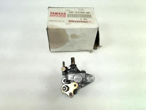 Yamaha TZR 50 1990-1999 4449 OLIEPOMP 5BK-E3100-00, Motoren, Onderdelen | Yamaha, Gebruikt, Ophalen of Verzenden