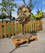 Decoratief ornament - Europa - XXL leeuwenhoofd op voet, Antiek en Kunst