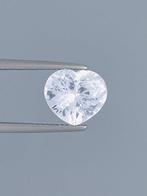 1 pcs Incolore Saphir - 4.49 ct - International Colored, Nieuw
